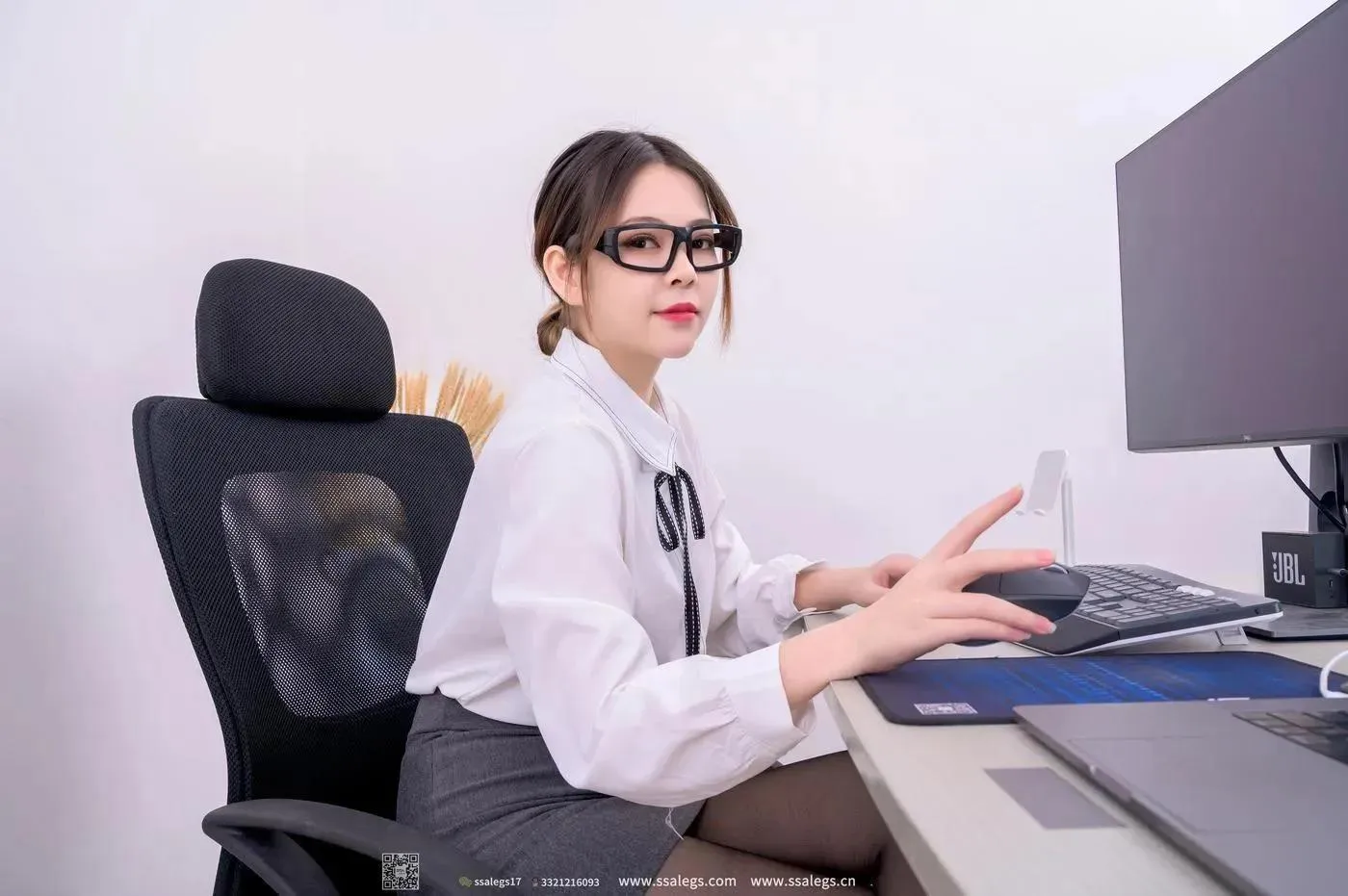 [SSA丝社]超清写真 NO.463 春晓 女同事的丝袜诱惑(上) [46P]插图3